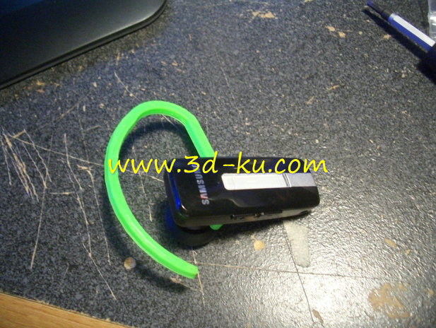 三星蓝牙耳机模型的图片1