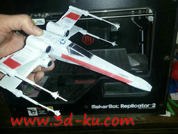 3D打印模型X 翼战斗机的图片