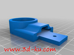 3D打印模型四角飞行器的主构架制成的飞行器的图片