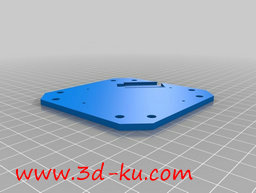 3D打印模型一款四角飞行器的主构的图片