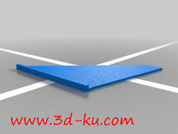 3D打印模型组装成火箭的各个零部的图片