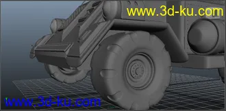 3D打印模型自学maya一个礼拜做的装甲车，求批评的图片