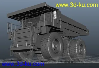 3D打印模型变型车的图片