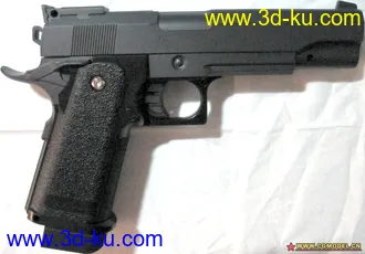 3D打印模型CAL.45的图片