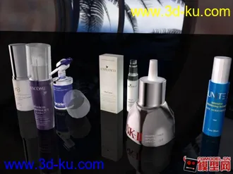 美白精華液一組模型的图片