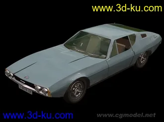 3D打印模型比较老式的浅蓝色家用汽车的图片