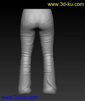 3D打印模型三条裤子一件上衣的图片