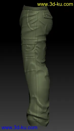 3D打印模型三条裤子一件上衣的图片