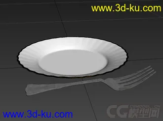 银叉青花瓷盘子高精度写实模型的图片