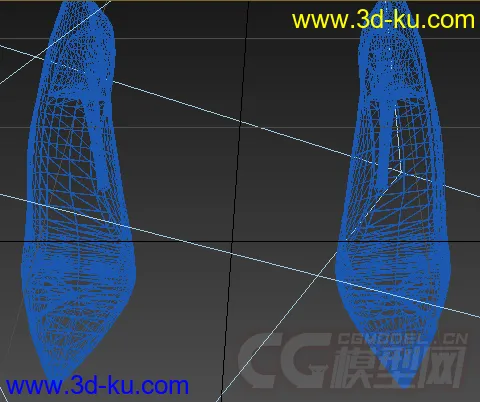 一双高跟鞋模型的图片1