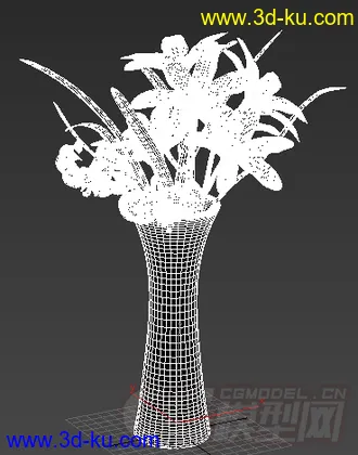一瓶红色的花模型的图片