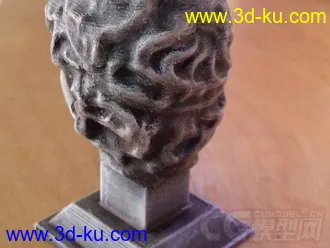 青春少女 3D打印模型  STL格式的图片