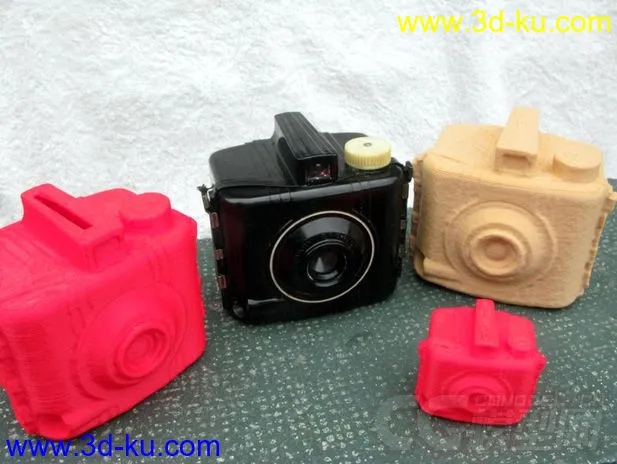 相机存钱罐 3D打印模型 STL格式的图片1