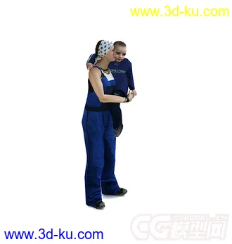 抱着孩子的妇女模型的图片
