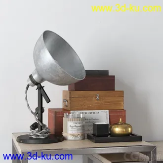 3D打印模型高精小摆件，写实，瓶子，箱子，灯的图片